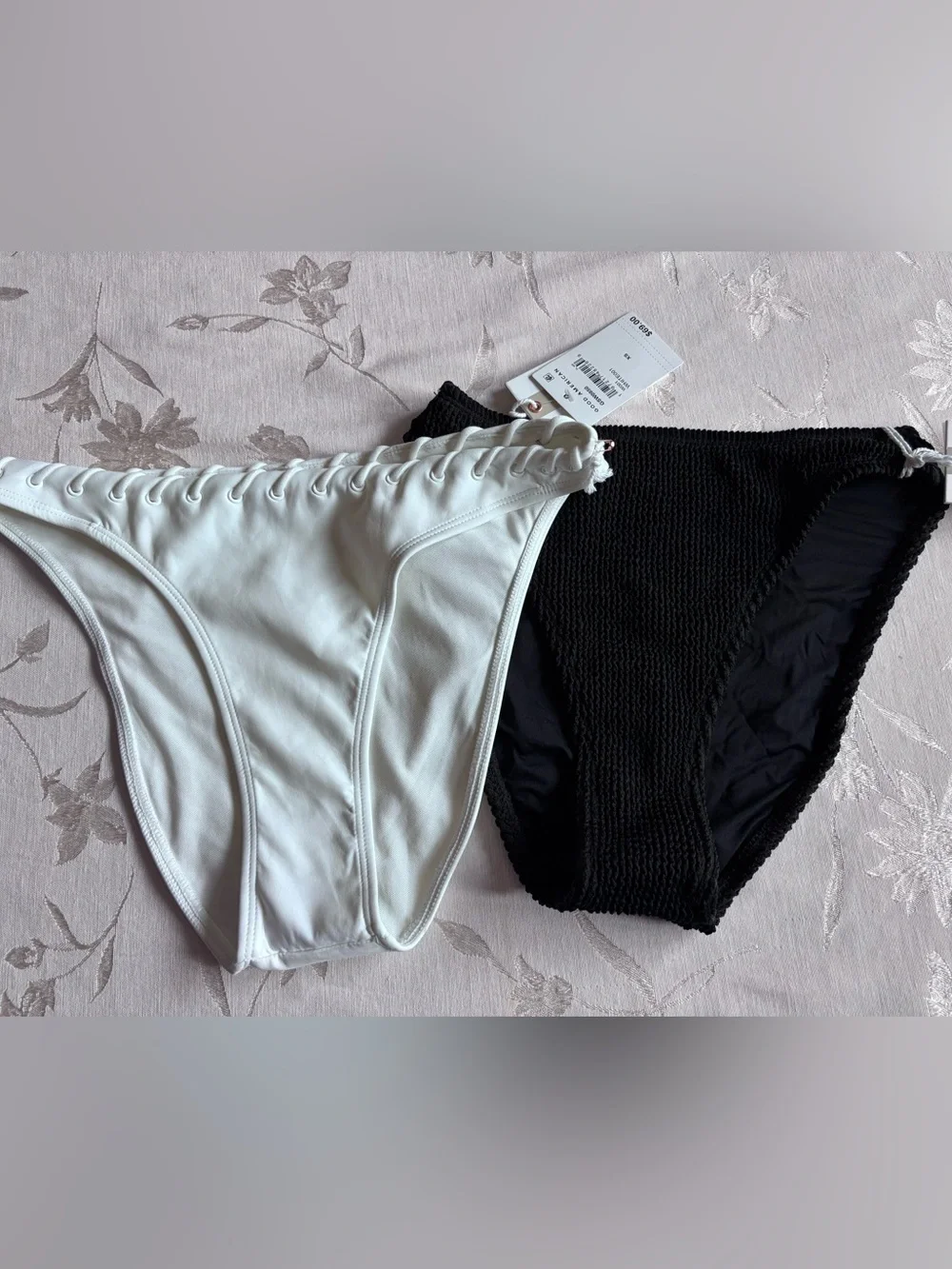 $482 Bundle 8 Pieces NWT Good American Bathing Suit XXS/XS Bikini Bottoms & Tops